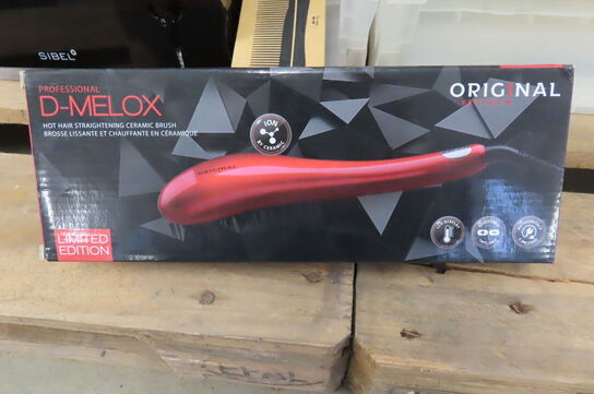 2 stk. Glattebørster samt trimmer