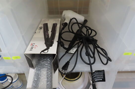 Krøllejern, fladejern samt hårtørrer