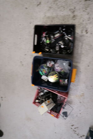 3 stk. kasser med fiskeriudstyr