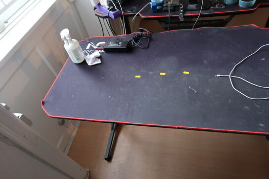 El. hæve/sænke skrivebord 