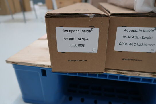 2 stk. paller med varelager AQUAPORIN