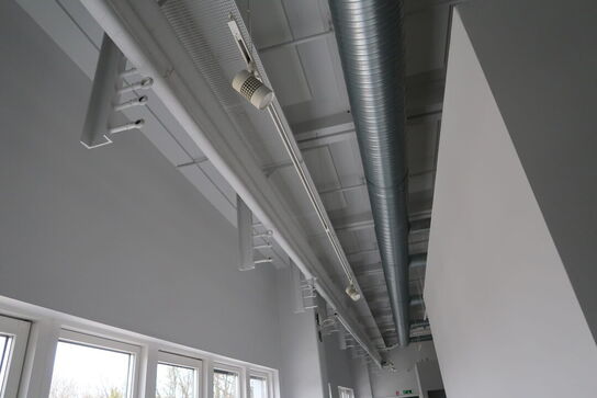 6 stk. skinner med 11 stk. spots LED-spots SUNFLUX 35W Track Light