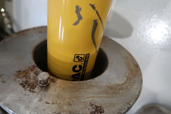 Hydraulisk håndpumpe ENERPAC P392, samt testunit ALFA LAVAL LAbStak M20-0.72