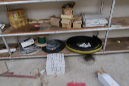 Div. lagerreoler med indhold