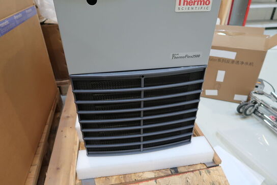 Recirculating Chillers THERMO SCIENTIFIC Neslab ThermoFlex 2500
