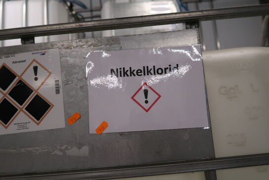 Palletank med nikkelklorid 0.09%