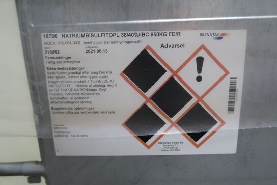 Palletank med Natriumbisulfitopl 38/40¤/IBC