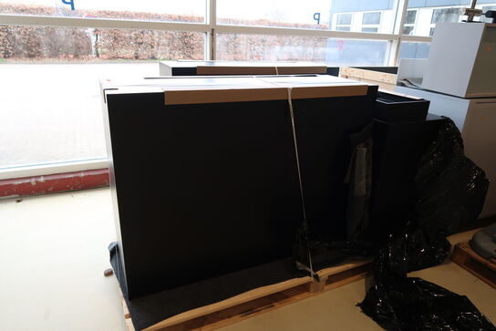 Div. Udstillingsmøbler