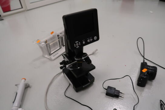 LCD Mikroskop BRESSER V5.0 52-01000