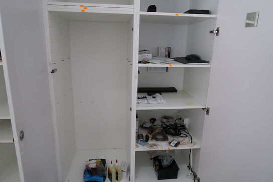 6 stk. skabe front og bagside med indhold