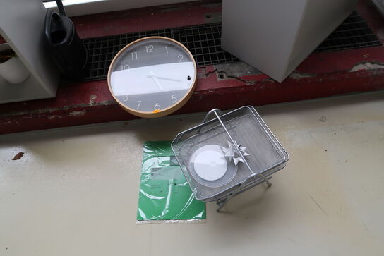 2 stk. reoler MUUTO Stacked m.m.