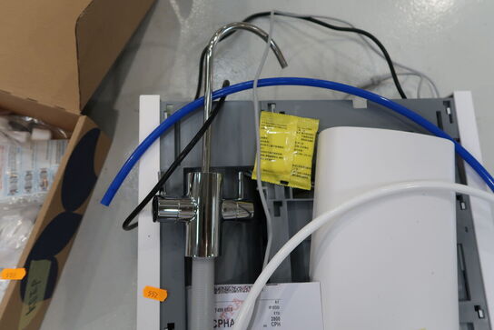 Vandpurifier med armatur