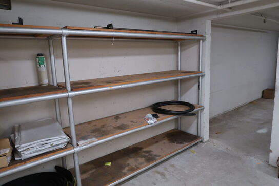 Div. lagerreoler med indhold