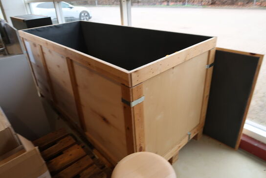 Transportkasse med div. Tilbehør til MUUTO stacked reoler