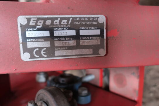 Bedrenser EGEDAL 21043 inkl. hydraulisk redskabsramme (Se vedhæftede faktura)