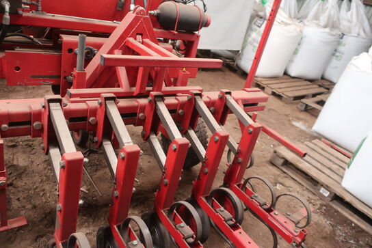 Bedrenser EGEDAL 21043 inkl. hydraulisk redskabsramme (Se vedhæftede faktura)