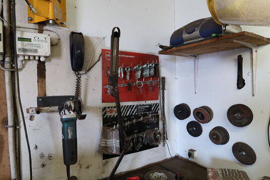 Arbejdsbord med div. Værktøj