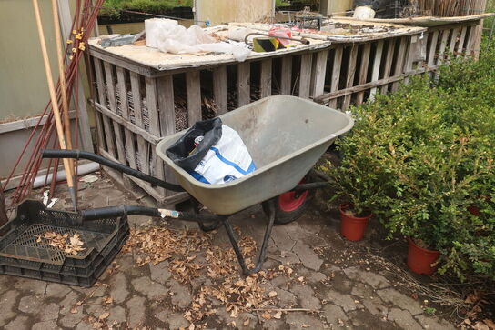 Trillebøre / haveredsakber m.m.