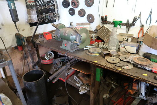 Arbejdsbord med div. Værktøj