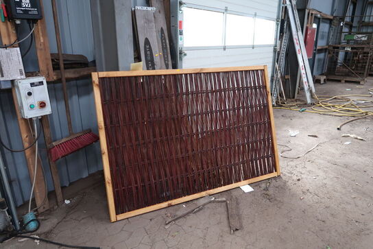 Hegn samt div. Forskallingsstøtter