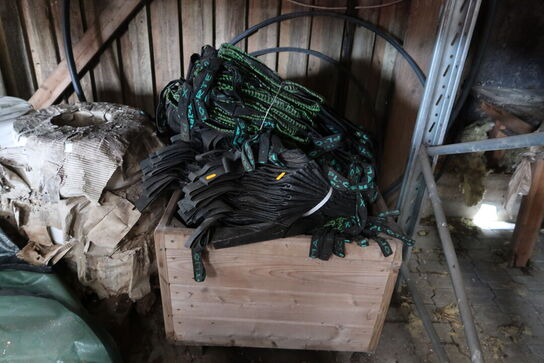 Div. Poser, bånd til båndomsnørrer m.m.