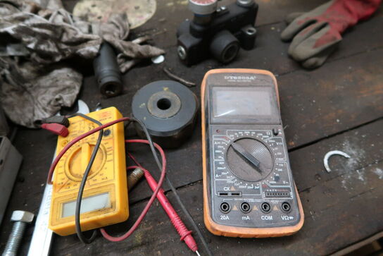 Arbejdsbord med div. Værktøj