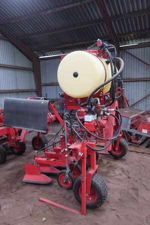 Afskærmet sprøjte EGEDAL 21044 (Se vedhæftede faktura)