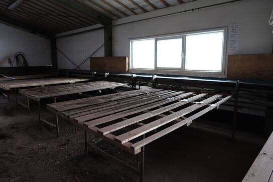 Transportbånd med div. Arbejdsborde