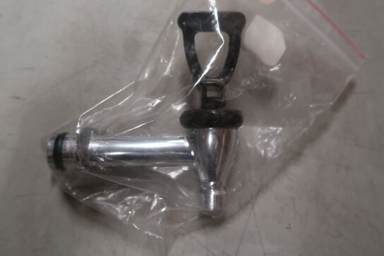 Taphane ComBi-Line på brygsøjle på kundesiden Animo