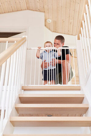 BabyDan/WishKids sikkerhedsgitter metal, 105,5 cm hvid