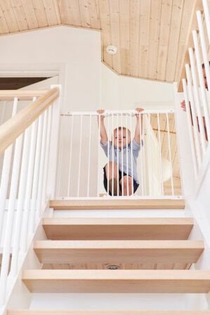 BabyDan/WishKids sikkerhedsgitter metal, 105,5 cm hvid