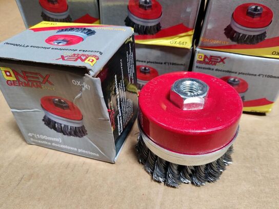 20 stk. Kraftig stålbørste til vinkelsliber.