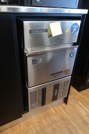 Isterningemaskine HOSHIZAKI IM-30CNE