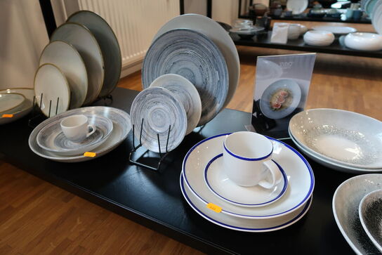 28 stk. tallerkner/fade/krus CHURCHILL