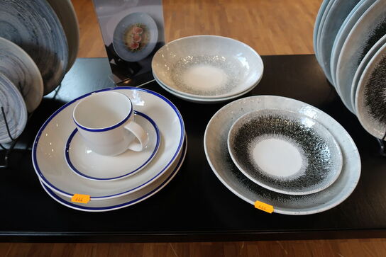 28 stk. tallerkner/fade/krus CHURCHILL