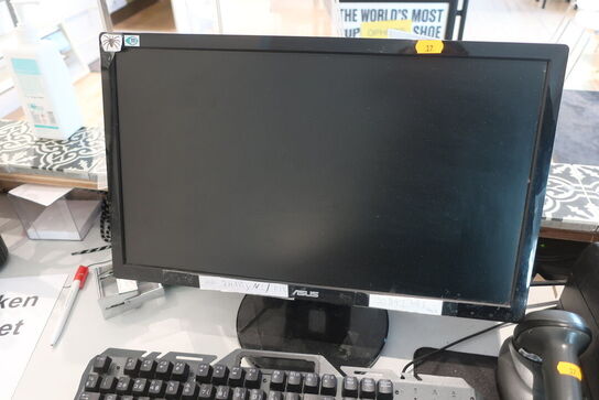 Monitor, labelprinter, tastatur, mus, pengeskuffe og scanner