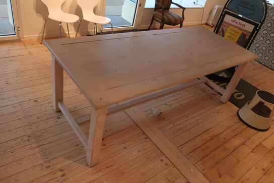 Spisebord