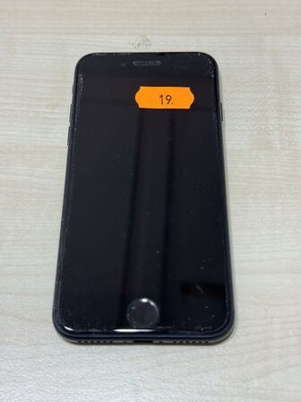 Iphone, APPLE SE 3. generation