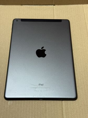 Ipad, APPLE A2604