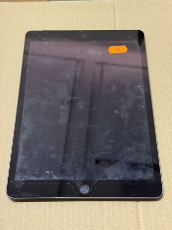 Ipad, APPLE A2604