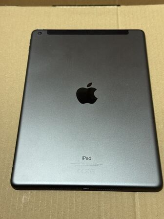 Ipad, APPLE A2604