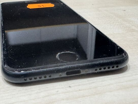 Iphone, APPLE SE 3. generation