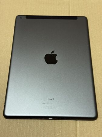 Ipad, APPLE A2604