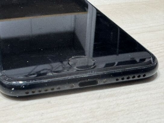 Iphone, APPLE SE 3. generation