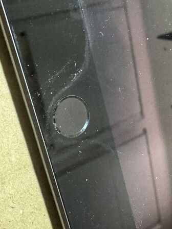 Ipad, APPLE A2604
