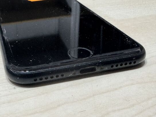 Iphone, APPLE SE 3. generation
