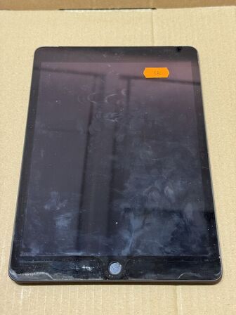 Ipad, APPLE A2604