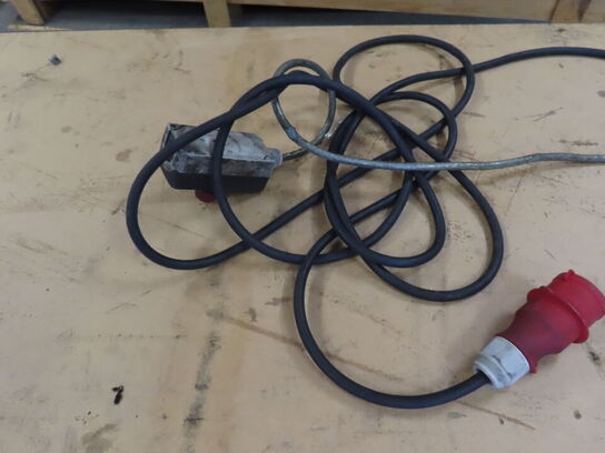 Hæve/sænkebord max 3000 kg. inkl. løftestang