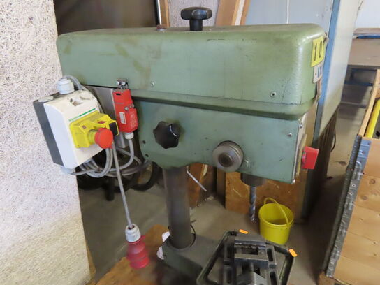 Søjleboremaskine IXION BT 13