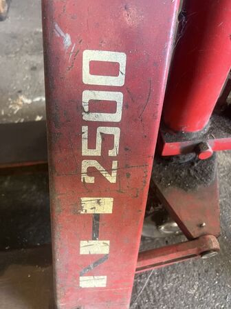 Palleløfter NH 2500 kg